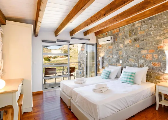 Chloe Seastone By Kiotári