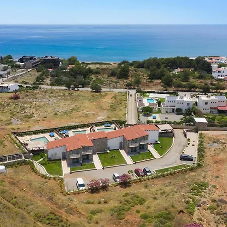 Chloe Seastone By קיוטארי